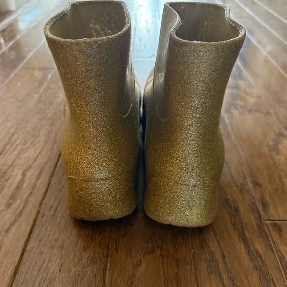 BOTTEGA VENETA Puddle Glitter Monobloc Chelsea Rubber Boots Gold Sz 39 EU/9 US - Picture 9 of 13
